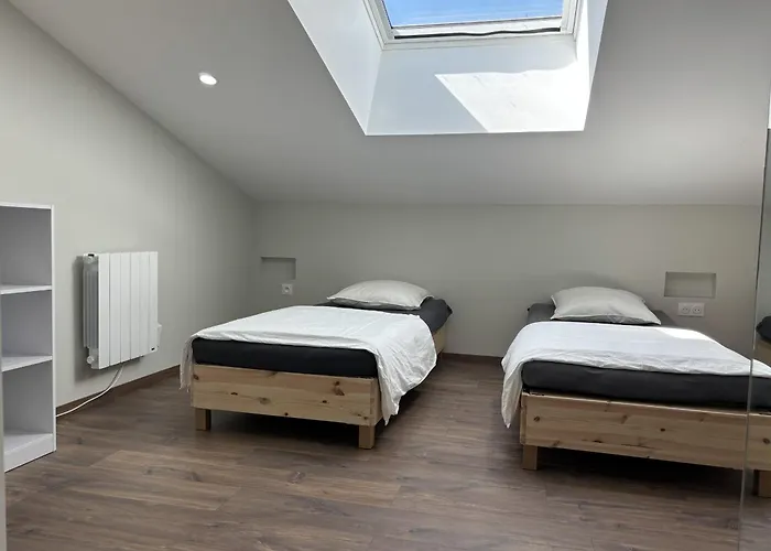 Le Grand Perce Neige & Jacuzzi A Proximite De Gerardmer Rochesson