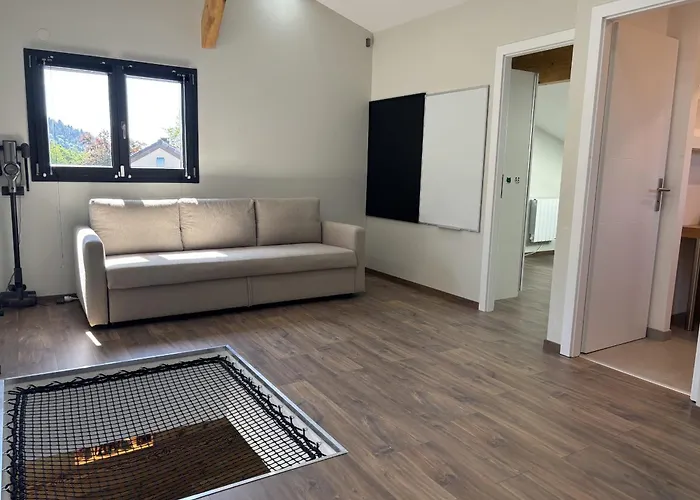 Le Grand Perce Neige & Jacuzzi A Proximite De Gerardmer Horská chata