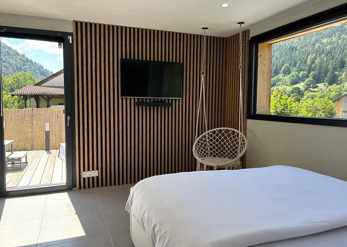 Le Grand Perce Neige & Jacuzzi A Proximite De Gerardmer Horská chata *